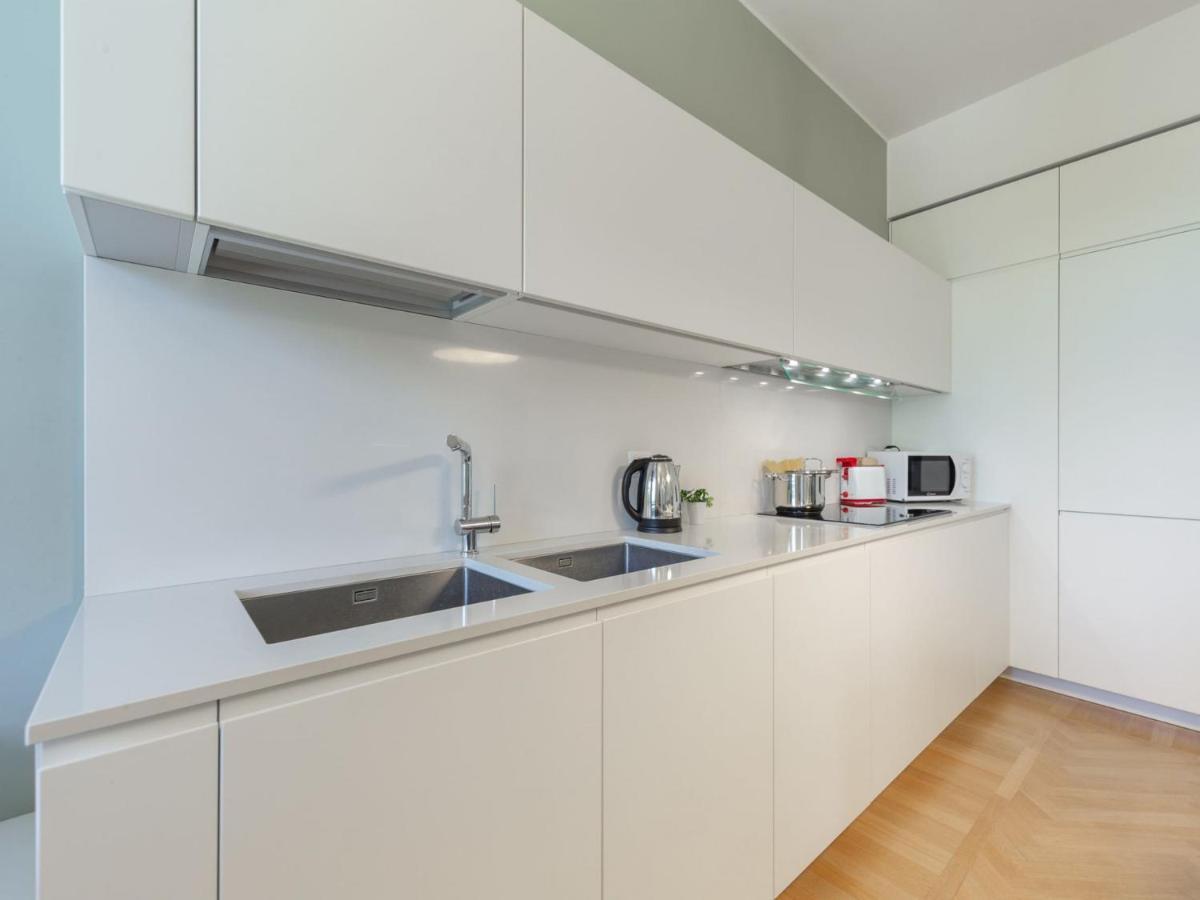 The Best Rent - Spacious Three-Bedroom Apartment With Terrace Milão Exterior foto